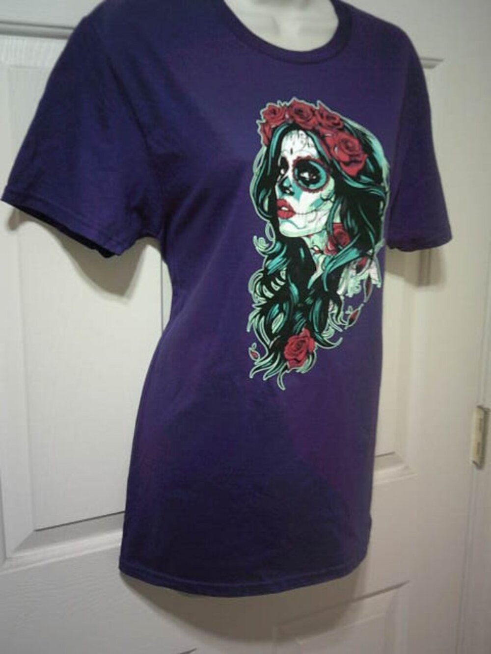 JERZEES CLASSICS SIZE S WOMEN'S T-SHIRT TOP LA CATRINA SUGAR SKULL DESIGN PURPLE